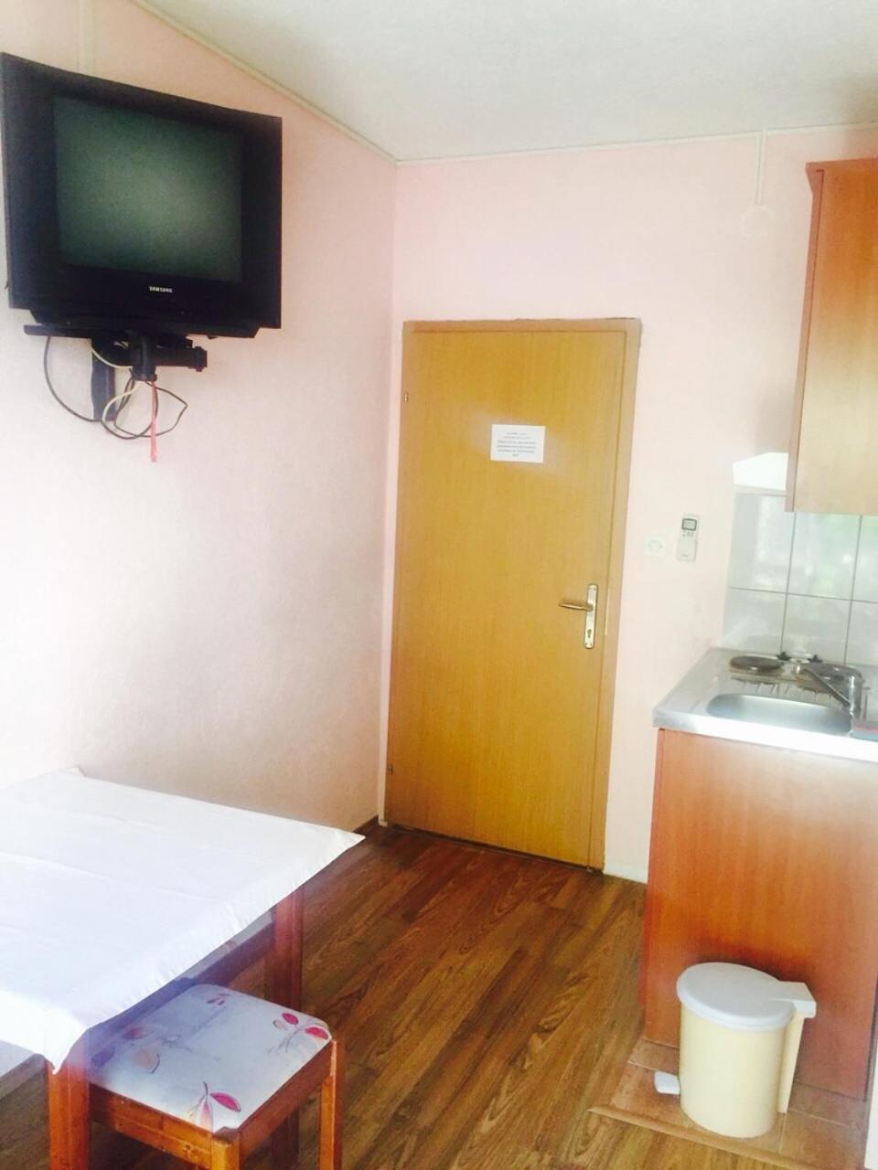 Guest house Vanja Lazovic Budva